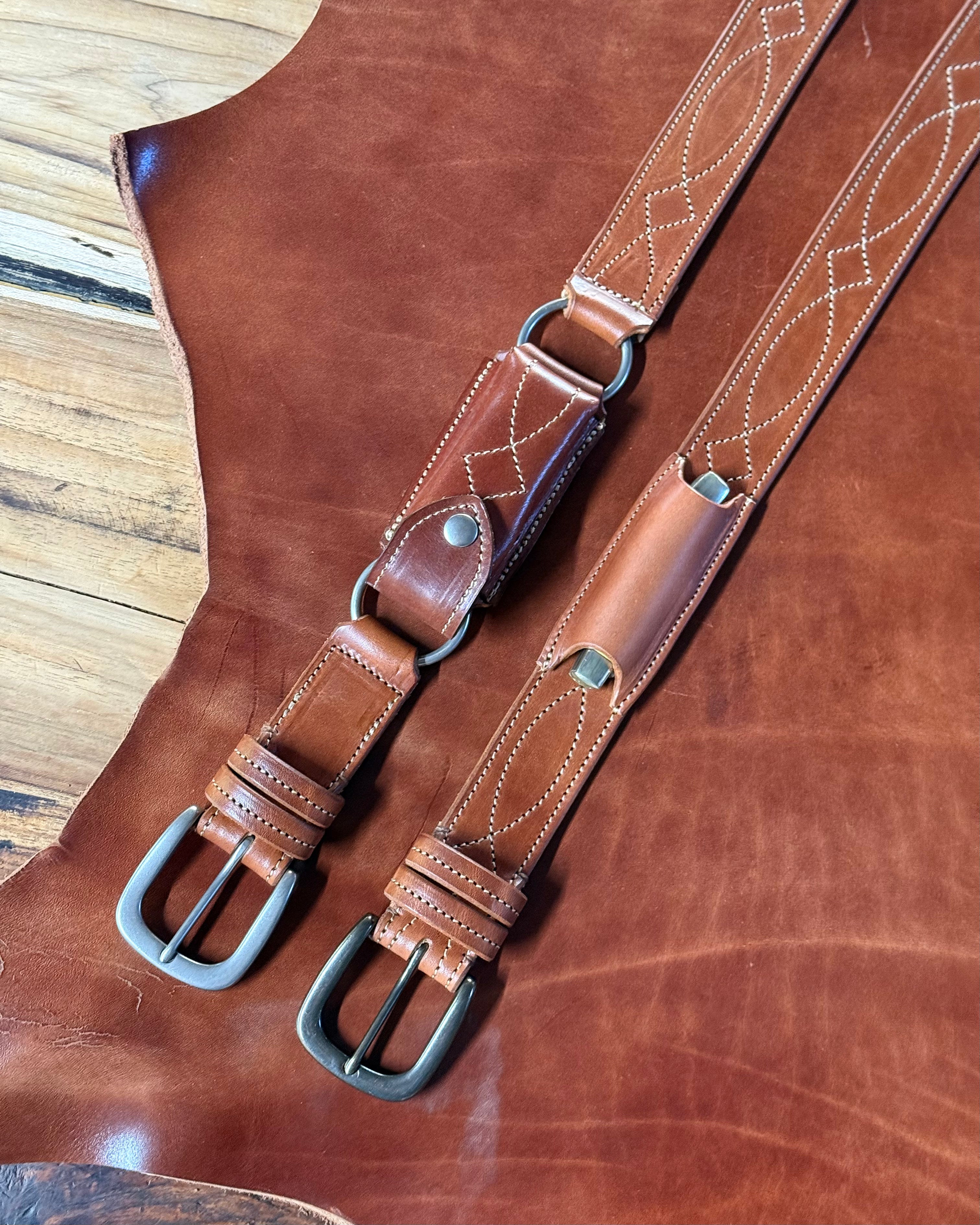 Cowboy Stitch Hobble Knife Belt - Leatherman Wave +